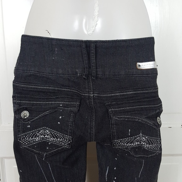 ⭐Distressed Jeans - Picture 6 of 8